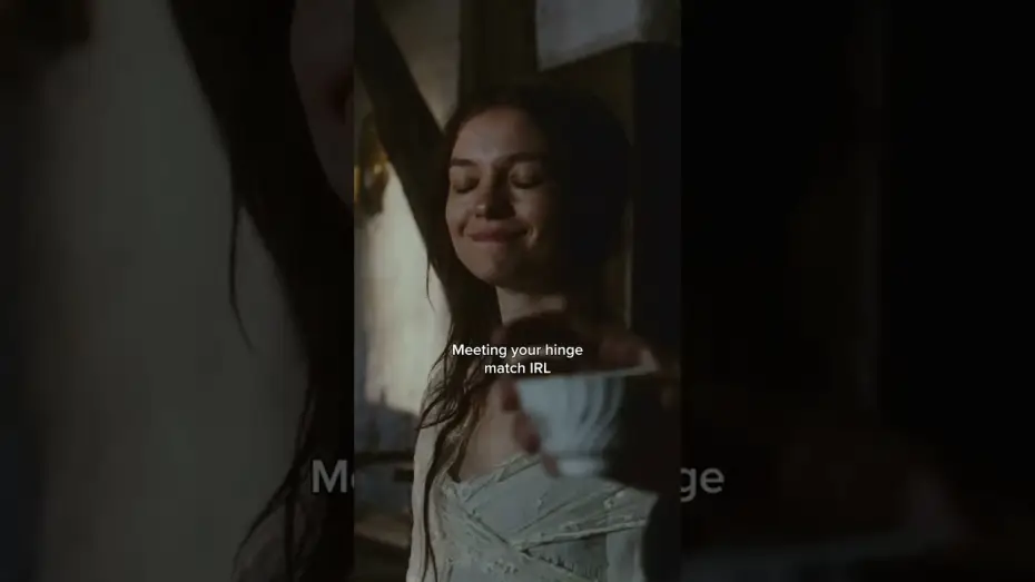 Wideo do filmu Rozważna i romantyczna — Meeting your online date IRL