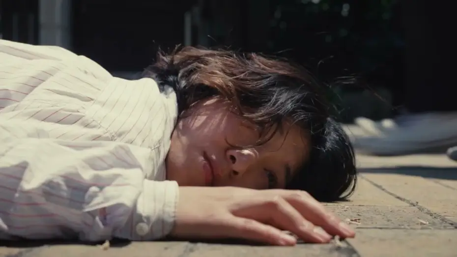 Wideo do filmu まっすぐな首 — A VERY STRAIGHT NECK Trailer | VIFF 2025