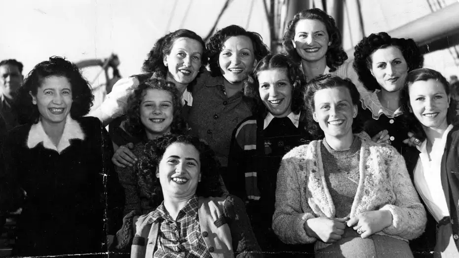 Wideo do filmu Signorinella: Little Miss — SIGNORINELLA: LITTLE MISS