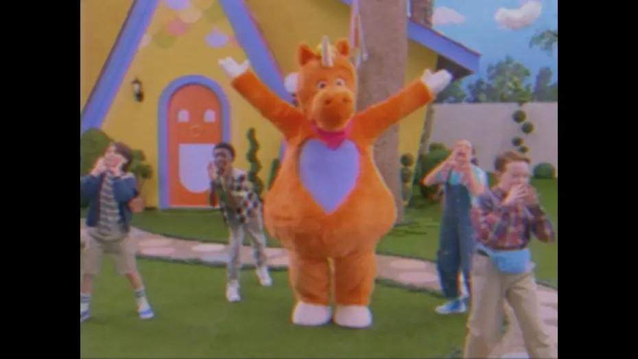 Wideo do filmu Buddy — It's Buddy 90s Commercial