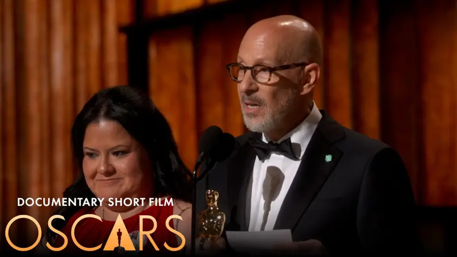 Wideo do filmu Wszystkie puste pokoje — 'All The Empty Rooms' Wins Best Documentary Short Film | 98th Oscars Speech (2026)