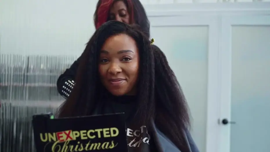 Wideo do filmu Unexpected Christmas — Unexpected Christmas x Kim Kimble Salon | Official Holiday Glam Experience