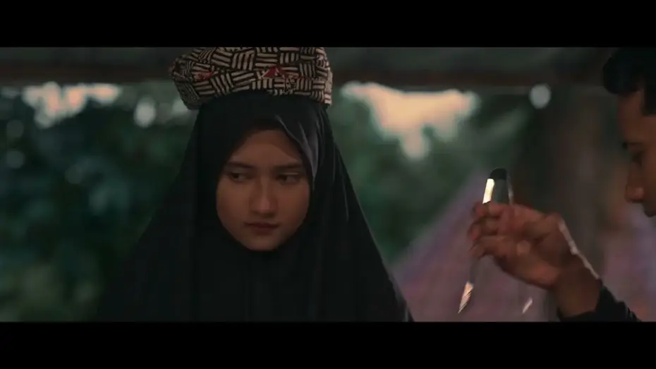 Wideo do filmu Nia — Nia Official Trailer | The True Story of Nia Kurnia Sari's Struggle