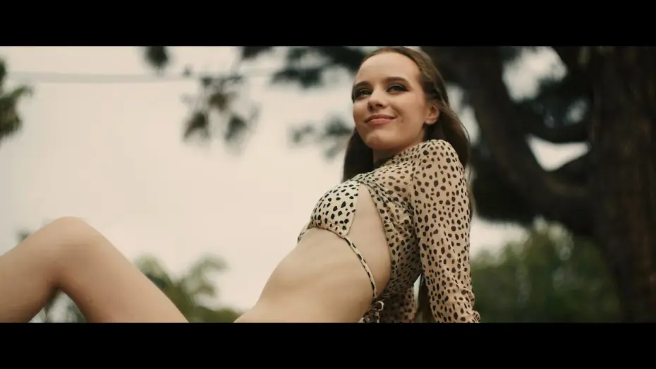 Wideo do filmu Pretty Miss Lolly — Pretty Miss Lolly | Official Trailer – Innuendo Film Festival 2024/25