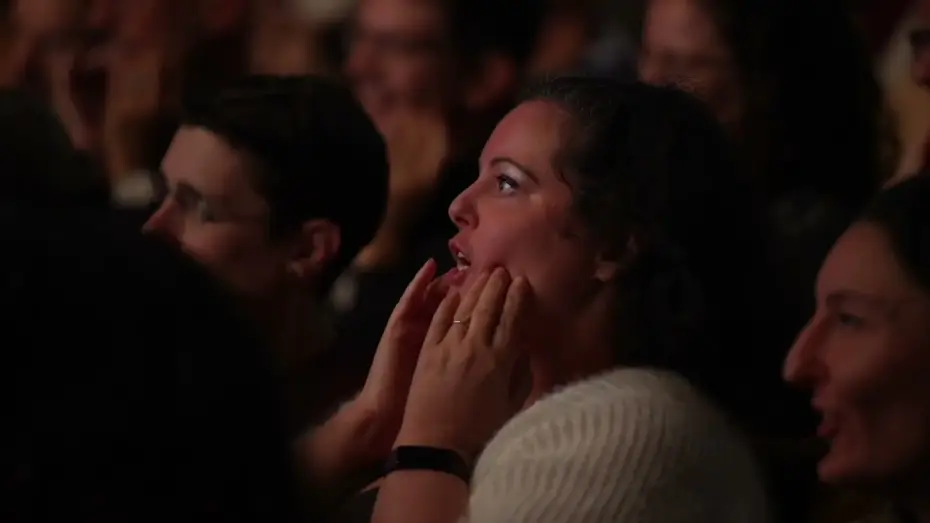 Wideo do filmu Marianne James : tout est dans la voix — Teaser Marianne James