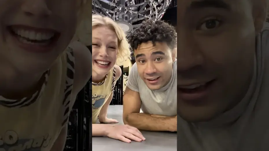 Wideo do filmu National Theatre Live: Les Liaisons Dangereuses — Exclusive look behind the scenes #LesLiaisonsDangereuses #NTLive