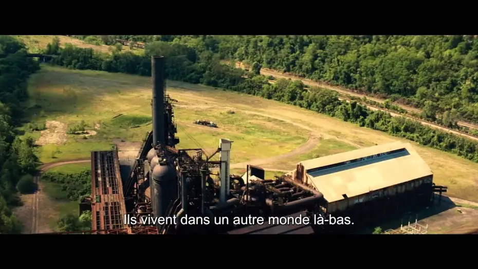 Wideo do filmu Zrodzony w Ogniu — LES BRASIERS DE LA COLÈRE - Bande Annonce VOST
