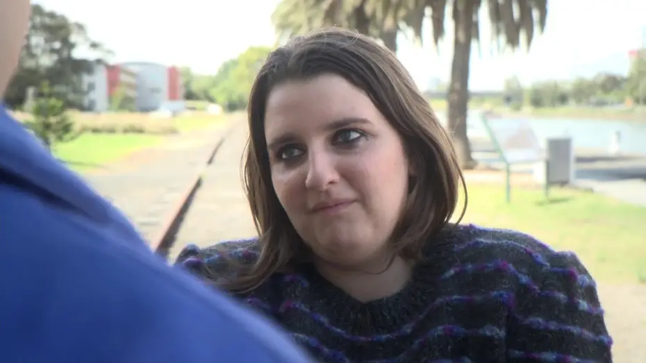 Wideo do filmu Ciastka i potwory — Monster Pies - Deleted river scene.
