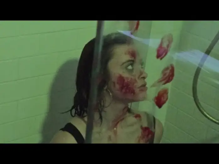 Wideo do filmu Regarde toi — TRAILER - Regarde toi - Nikon Film Festival 2026
