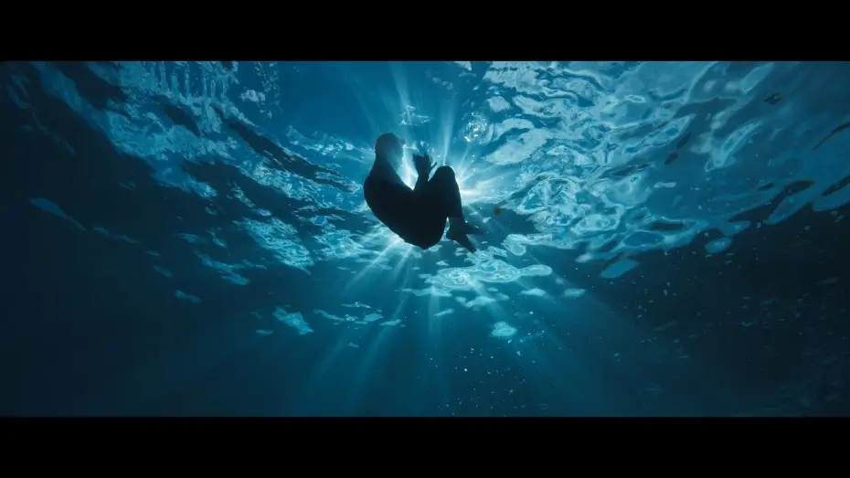 Wideo do filmu Against Gravity — Trailer