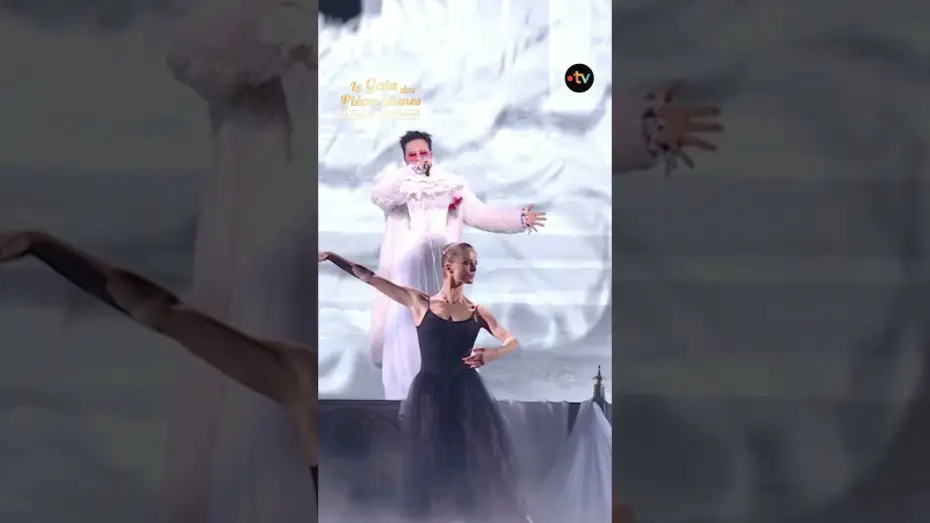 Wideo do filmu Le Gala des Pièces Jaunes 2026 : Le concert événement — G-Dragon émeut ses fans sur sa chanson « Drama » au Gala des Pièces Jaunes.