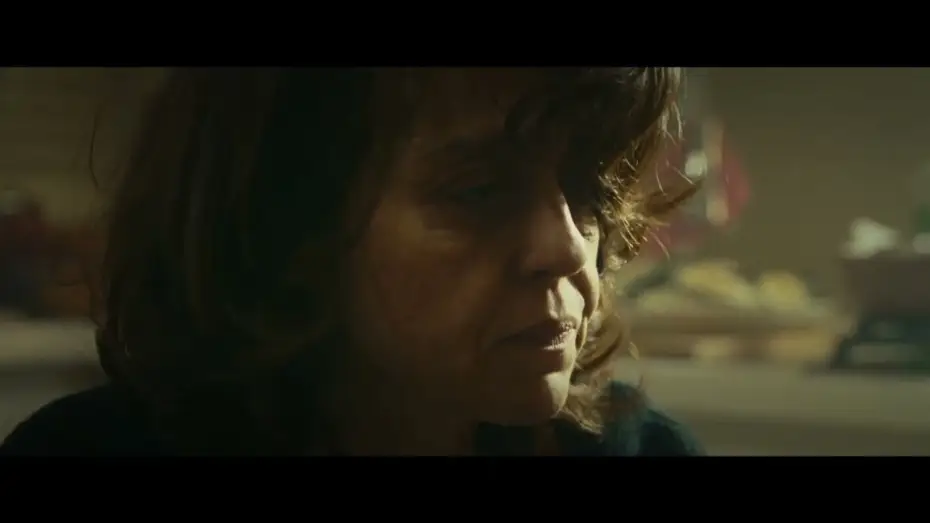 Wideo do filmu Il fuoco che ti porti dentro — BIFF2026 Trailer | 메리 크리스마스, 엄마 The Fire Within You | 월드 시네마