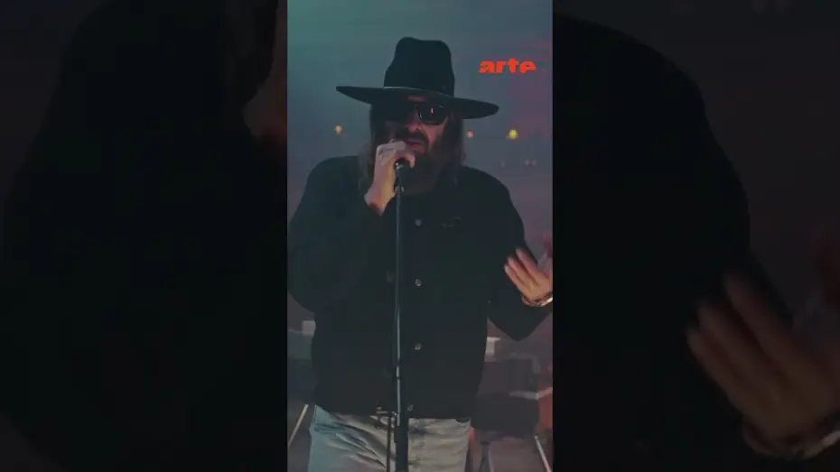 Wideo do filmu Sébastien Tellier au Théâtre de Mirecourt - Passengers — Sébastien Tellier offre un passengers poétique au coeur du Théâtre de Mirecourt #live – ARTE Concert