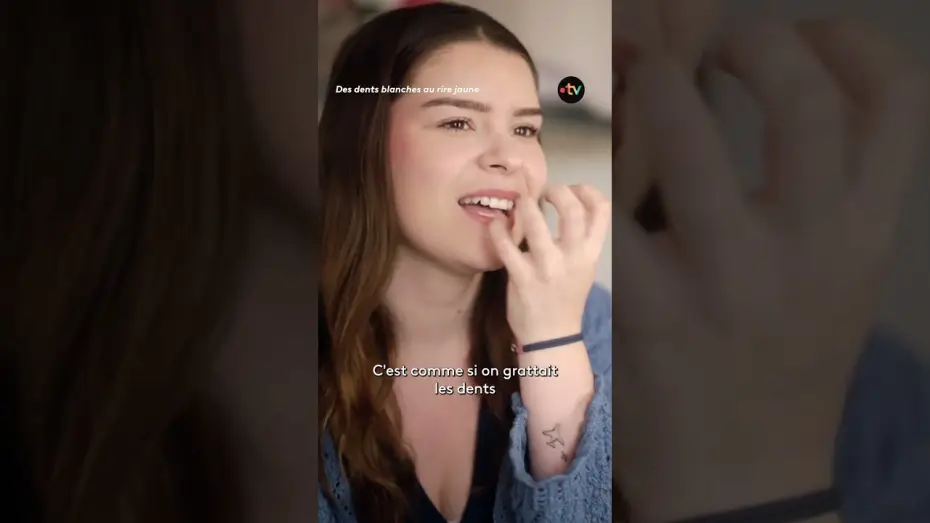 Wideo do filmu Des dents blanches... au rire jaune ! — Son blanchiment dentaire vire au cauchemar