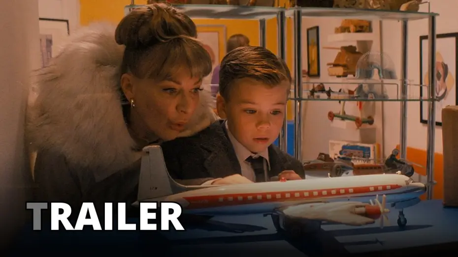 Wideo do filmu Nocny lot aeroplanem — VOLO NOTTURNO PER LOS ANGELES (2026) | Trailer italiano del primo film di John Travolta | APPLE TV