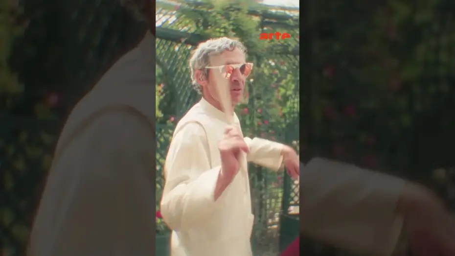 Wideo do filmu Irène Drésel @ Passengers — Au cœur d’une roseraie, Irène Drésel fait danser les fleurs au rythme d'un set techno – ARTE Concert