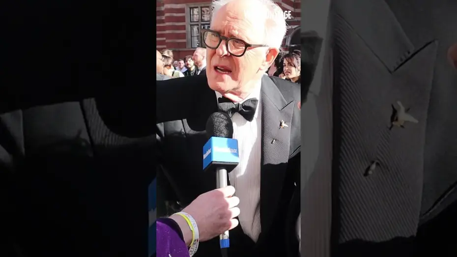 Wideo do filmu GIANT - The Play — John Lithgow wins Best Actor at Olivier Awards for playing Roald Dahl in Giant #Theatre #London