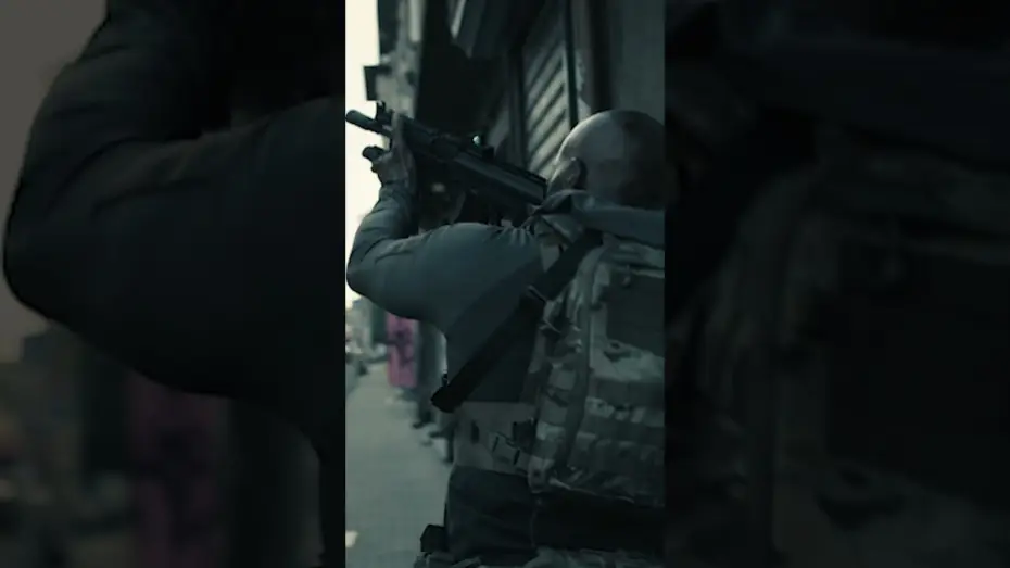 Wideo do filmu Man of War — MAN OF WAR is "Brutal, Tactical and Explosive." – Action Reloaded