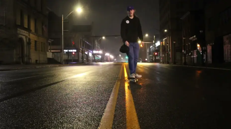 Wideo do filmu The City That God Forgot — OFFICIAL TRAILER "THE CITY THAT GOD FORGOT" (2026)