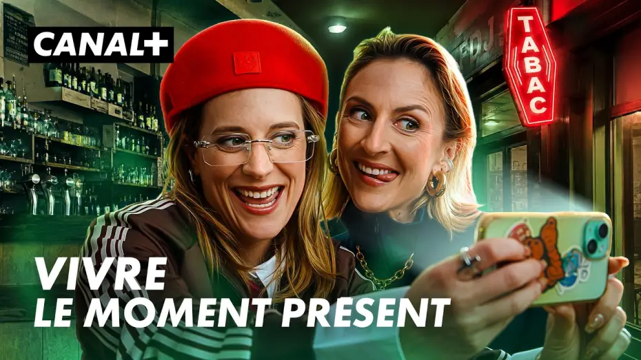 Wideo do filmu Chamouxland : la reconstruction — Le selfie de trop - Chamouxland 2, la Reconstruction