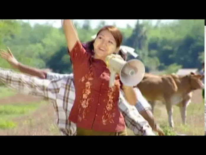 Wideo do filmu ကျောက်သင်ပုန်းတွေ မိုးထားတဲ့အိမ် — ကျောက်သင်ပုန်းတွေ မိုးထားတဲ့အိမ်