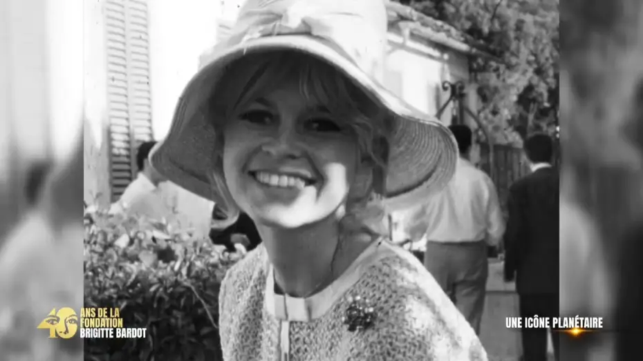 Wideo do filmu Brigitte Bardot - Le combat en héritage — 40 ans de la Fondation Brigitte Bardot - Le combat en héritage : Brigitte, icône planétaire