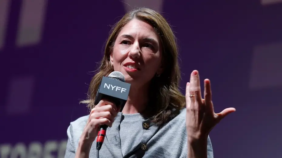 Wideo do filmu Making Marie Antoinette — Sofia Coppola on Making Marie Antoinette