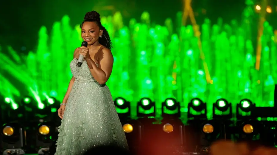 Wideo do filmu Disney Princess: The Ultimate Concert Celebration — Anika Noni Rose "Almost There"