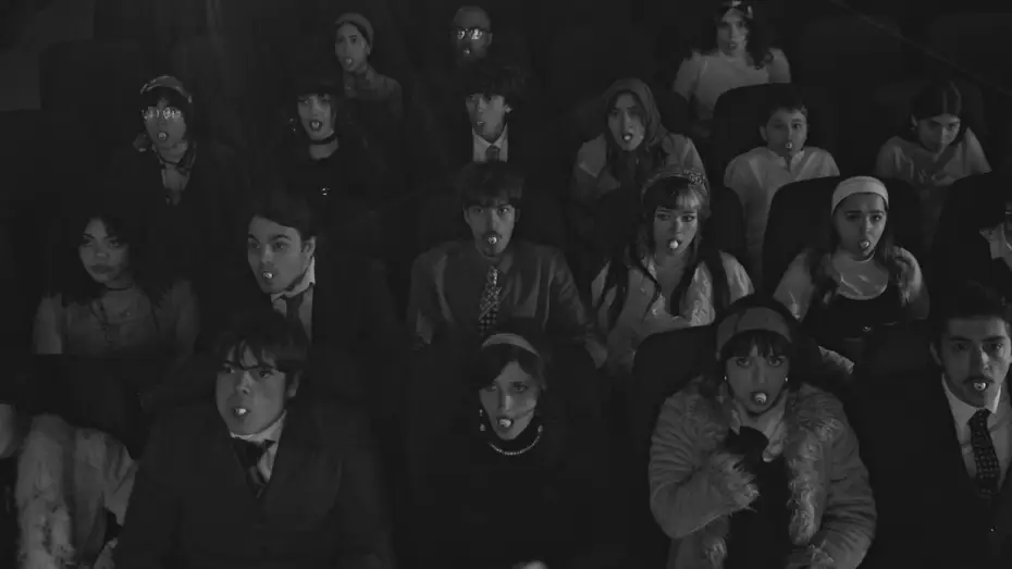 Wideo do filmu Le Ripercussoni del Silenzio e le Sue Violenze — Le Ripercussioni del Silenzio e le Sue Violenze