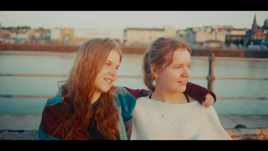 Wideo do filmu Embers — EMBERS - Short film
