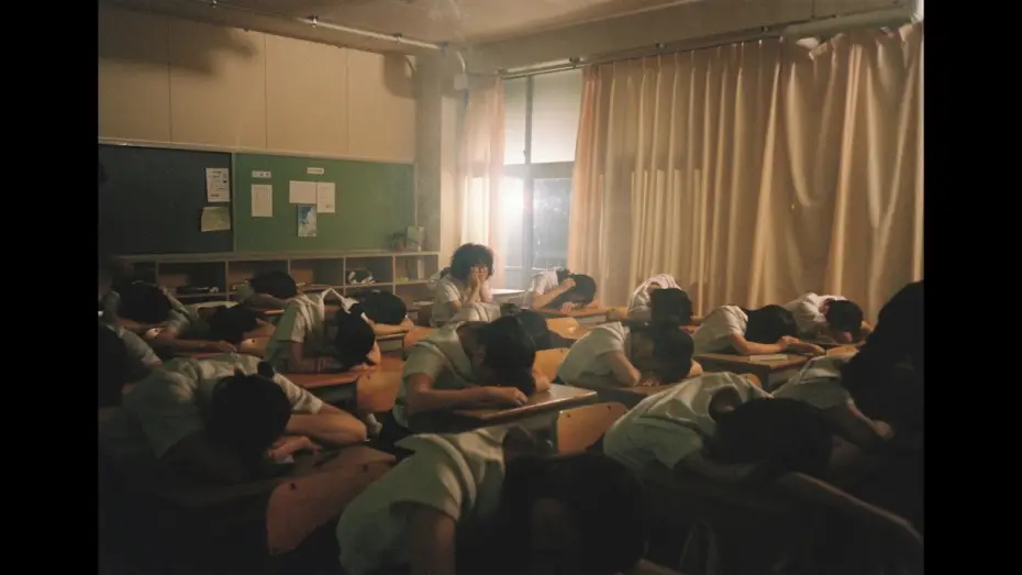 Wideo do filmu 超塑性变形 — 30秒予告　映画『超塑性変形』12月5日（土）公開決定