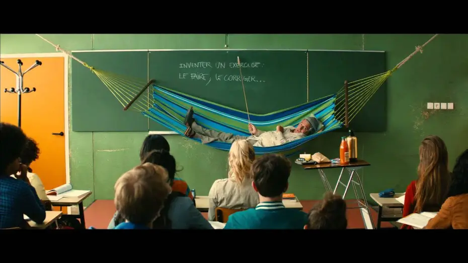 Wideo do filmu Ciało pedagogiczne — Les Profs - bande-annonce