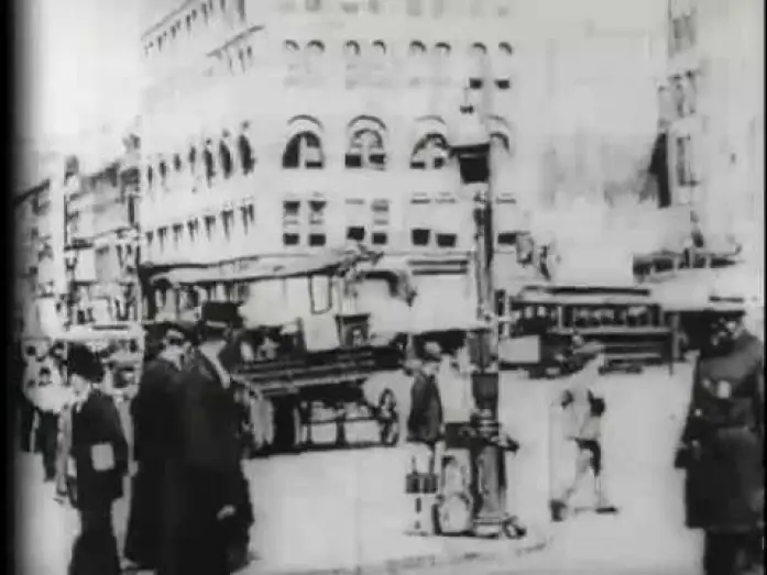 Wideo do filmu Herald Square — Herald Square