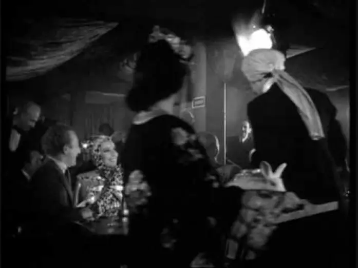 Wideo do filmu Podroż do krainy strachów — Journey Into Fear 1943 clip