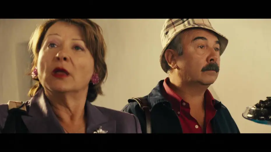 Wideo do filmu Les Bronzés 3 : Amis pour la vie — Les Bronzés 3, amis pour la vie - Bande Annonce