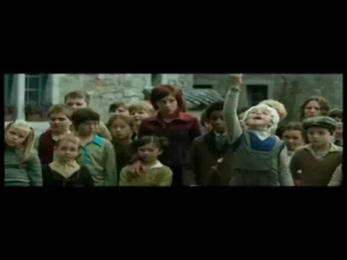 Wideo do filmu Les Enfants de Timpelbach — Les enfants de Timpelbach  bande annonce trailer Depardieu