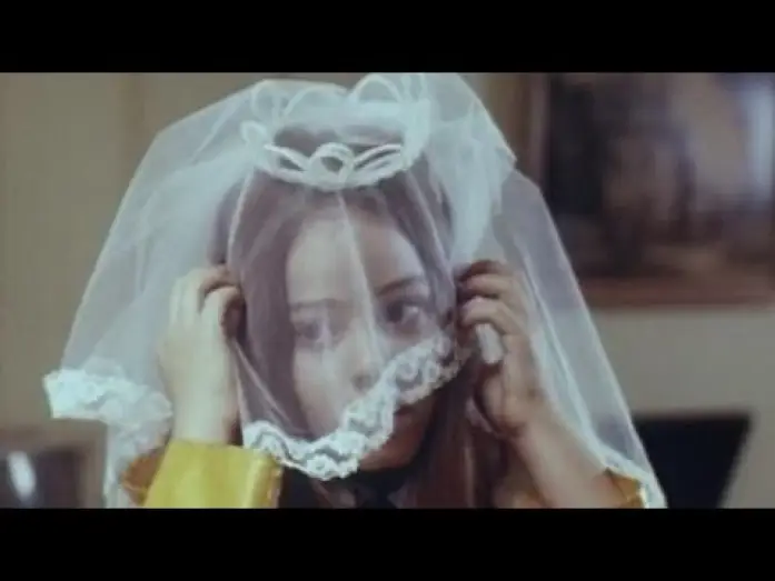 Wideo do filmu Alicjo, słodka Alicjo — Alice Sweet Alice (1976) | Veil Scene