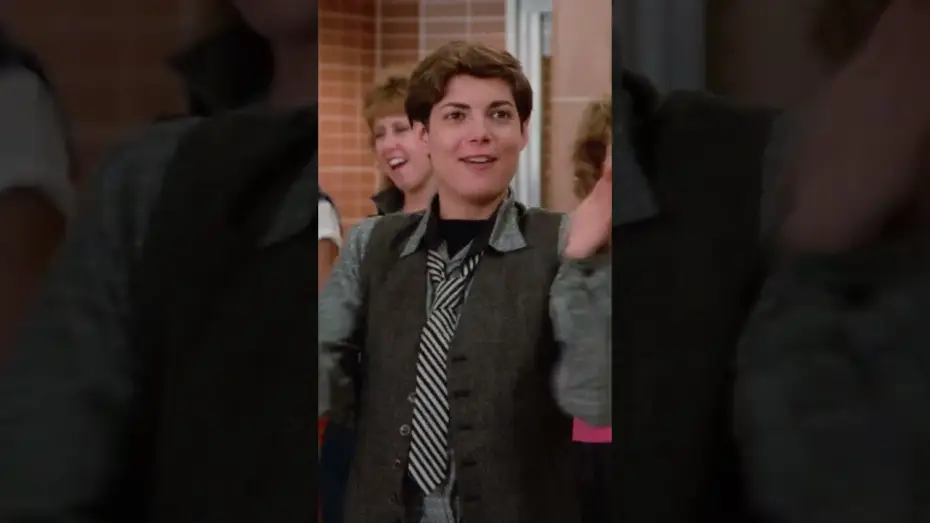 Wideo do filmu Po prostu chłopak — Rick Stands Up to the Greg in the Cafeteria (Scene)
