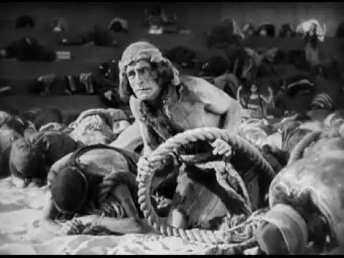 Wideo do filmu The Ten Commandments — The Ten Commandments (Cecil B Demille, 1923) [1/5]