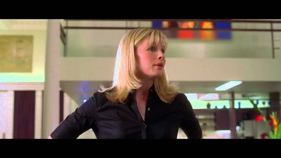 Wideo do filmu Bez pamięci — Head Over Heels - Trailer