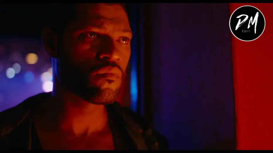 Wideo do filmu Podwójny kamuflaż — Deep Cover (Modern Trailer)