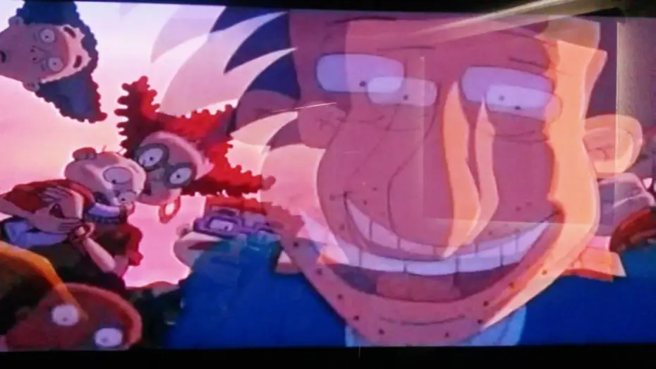 Wideo do filmu Rugratsy szaleją — Rugrats: Vacaciones Salvajes | Trailer Oficial | Jueves 1