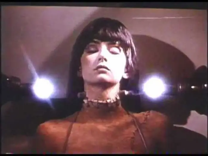 Wideo do filmu Dziewczyna z kawałków — Frankenhooker — Movie Trailer (1990)