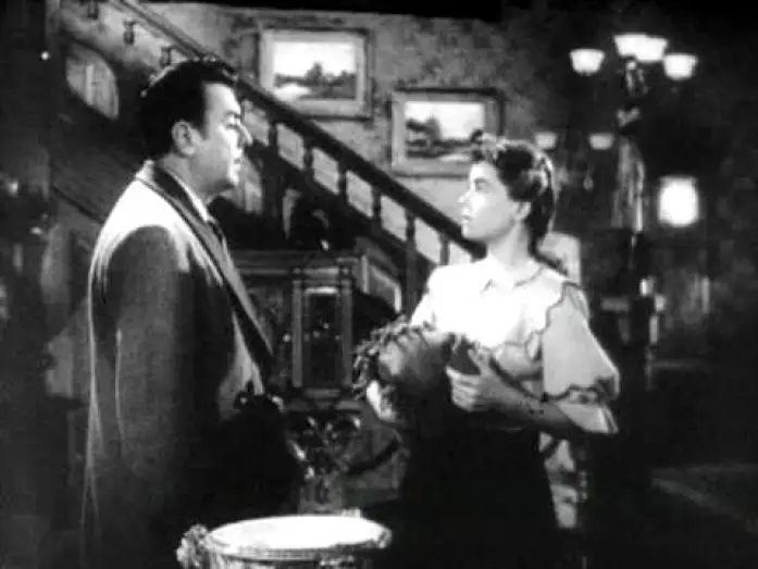 Wideo do filmu Kręte schody — The Spiral Staircase (1945) trailer