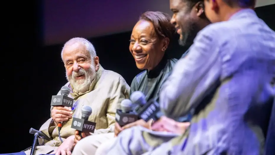 Wideo do filmu Hard Truths — Mike Leigh, Marianne Jean-Baptiste & Tuwaine Barrett on Hard Truths
