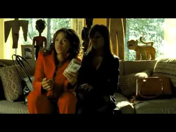 Wideo do filmu Ona mnie nienawidzi — She Hate Me