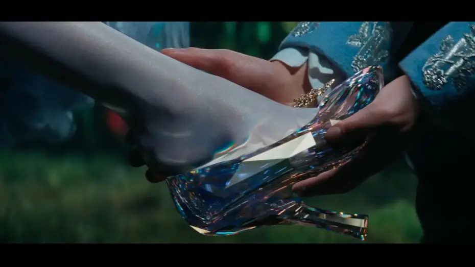Wideo do filmu Kopciuszek — Cenerentola -- Riscoprire la Favola - POD dal film | HD
