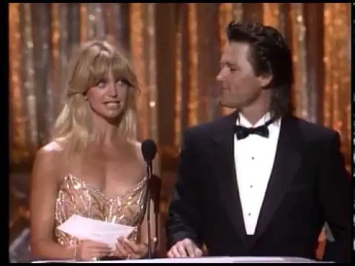 Wideo do filmu Rain Man — Barry Levinson Wins Best Directing: 1989 Oscars