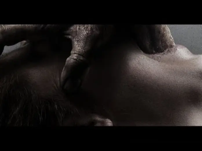 Wideo do filmu Kronika Opętania — THE POSSESSION - Trailer Italiano / Official Italian Trailer (trailer ita 2012)