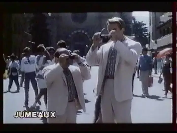 Wideo do filmu Bliźniacy — Jumeaux - BA VF